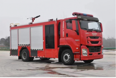 ISUZU 6000L espuma camión de bomberos